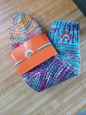 Kurt Geiger NWT Rainbow Knit Socks Size Small/Medium US SIZE 5 thru 8